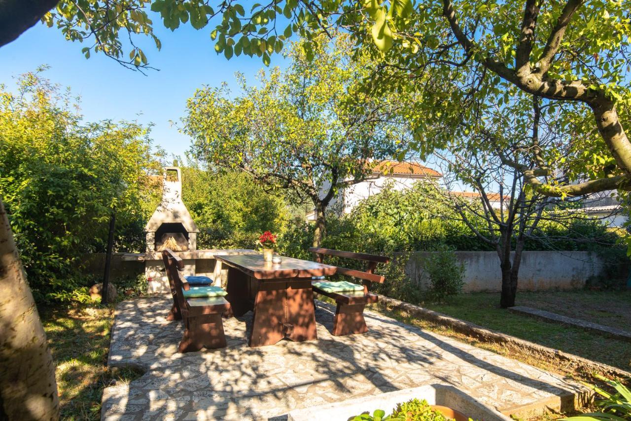 2-Bedroom Krk Apartment - Near Krk Beaches & Town! Krk Town Luaran gambar